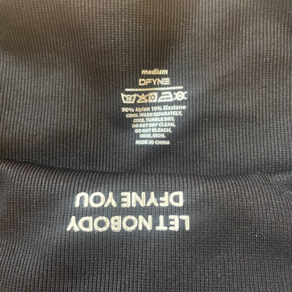 DFYNE - Black Workout Leggings and Sport Bra Set - Picture 8 of 8